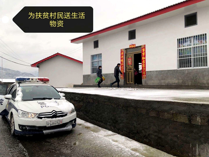 新洲法庭2.jpg