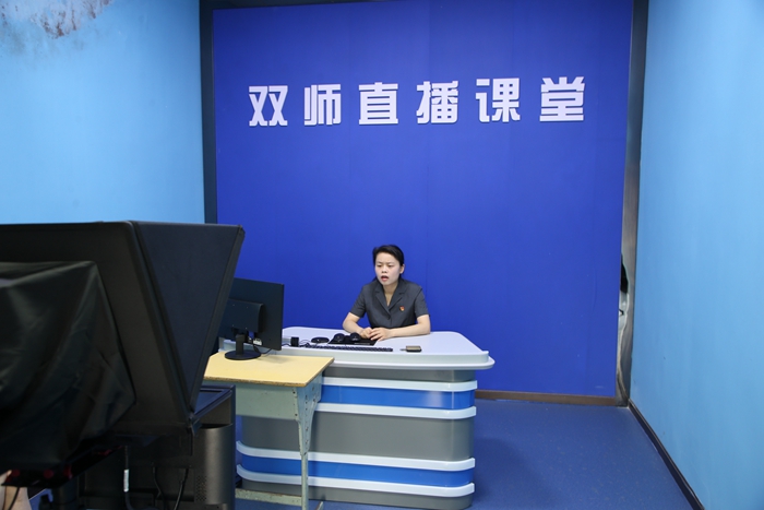 法治课堂.JPG